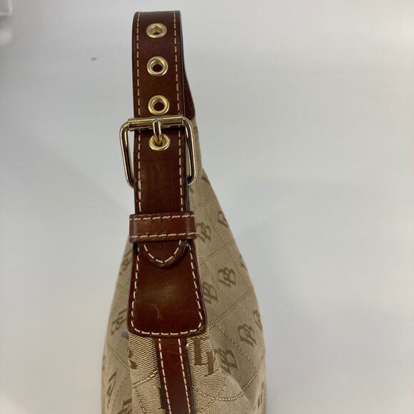 DOONEY & BOURKE SMALL TAN, BROWN SIGNATURE PRINT SHOLDER BAG - Picture 6 of 13